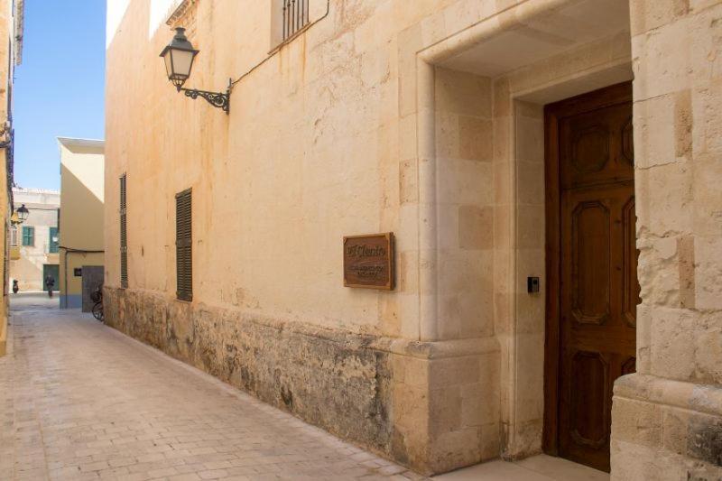 Hostel Grupoandria El Claustre De Ciutadella - Hospederia Exterior foto